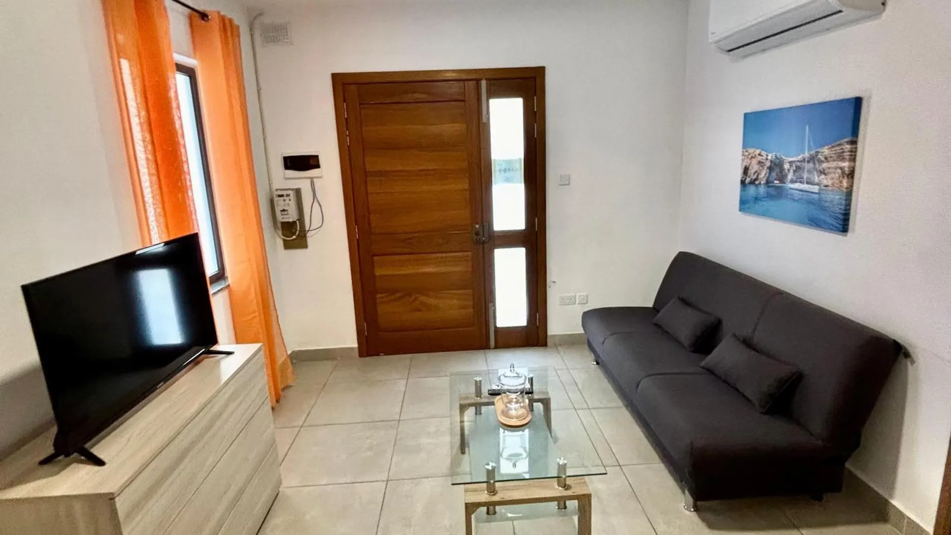 Cozy And Bright Central Room, Shared Flat Msida Malta